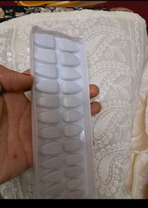 New 24 Nails Set Shimmer And Matt