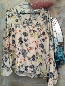 Beautiful Top From Brand-ONLY