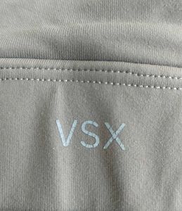 🩶Victoria’s Secret VSX Gray&amp;Black sports bra