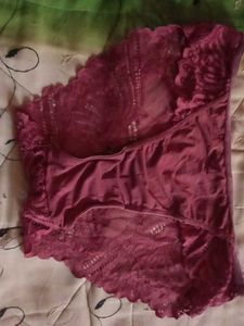 Lace Bralette - Burgundy