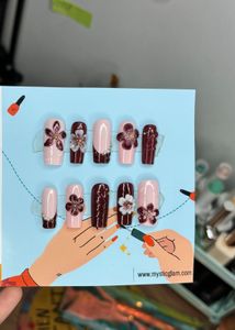 3D Trendy Floral Press-On Nails