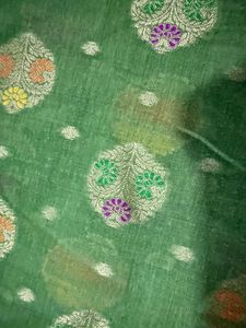 Pack Of 2 Sarees @ Just 500 Rs