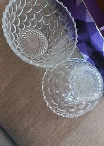 Medium size 2 glass bowls, brand new