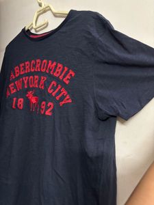 Abercrombie &amp; Fitch Graphic Tee