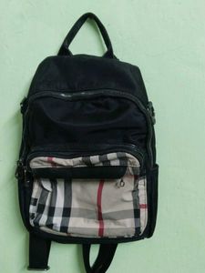 Small Carryable Bag 🎒