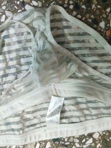 Medium Size Used Brief. But In Good Condition.