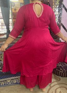 Elegant Red Kurta Set