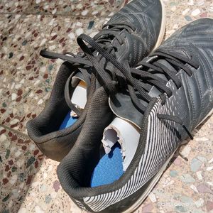 👟KIPSTA FOOTBALL SHOES