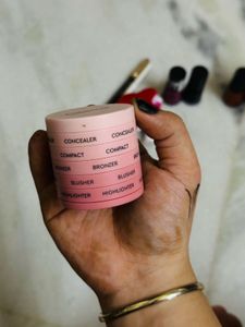 Stackable Makeup Set