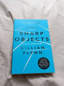 Sharp Objects by Gillian Flynn - Thrilling Read!