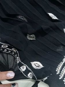 Beautiful Naira Cut Z Black Suit