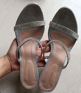 Rhinestone Heel Company New