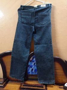 Stylish Denim Jeans – Preloved but Premium Quality