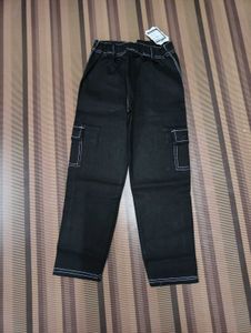 Black Cargo Jeans