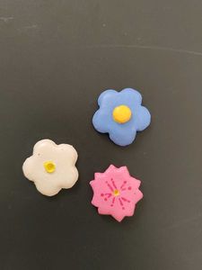 Handmade Clay Flower Earrings 🌸