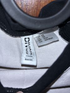 H&amp;M Crop Top Size Xs