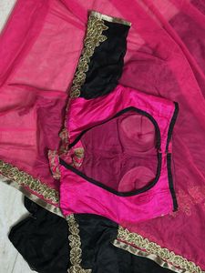 Elegant Black &amp; Pink Lhanga Set