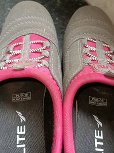Flite Shoes - Grey And Pink Colour