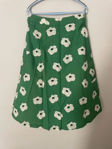 UCB Skirt