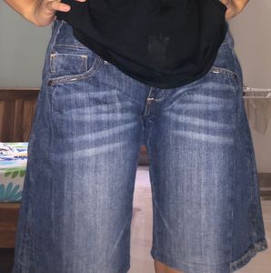 Dark wash Bermuda Jorts