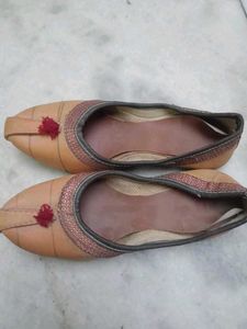 Punjabi Jutti