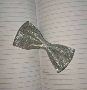 Bow Clip