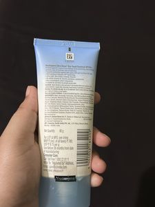Neutrogena Spf 50-Ultra Sheer Sunscreen