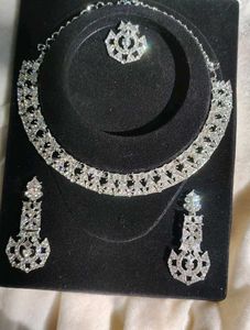 American Diamonds Set