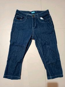 Ginger By Lifestyle Brand New Denim Capri(women)
