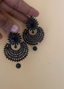 Black Jewelry Set