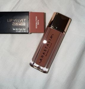 ANASTASIA LIP VELVET