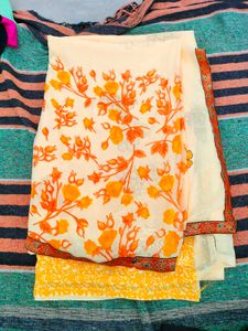New Yellow Floral Print Saree With Blouse