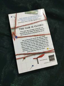 A Good Girl&#39;s Guide to Murder - By Holly Jackson