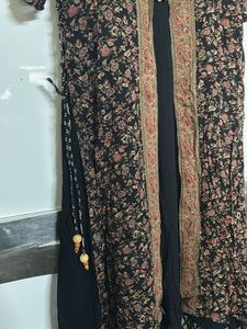Elegant 1 piece dress.