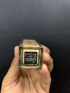 Natural Radiant Longwear Foundation ( Barcelona)