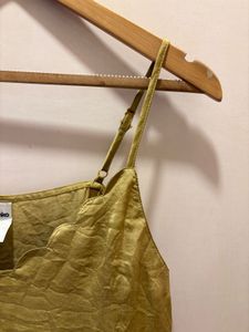 Beautiful Cami Top With Scalloped Detailing