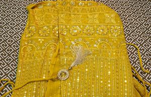 Mustard Naira Suit Set 💛