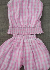 Cute Girls&#39; Pink Checkered Outfit
