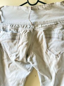 Light Wash Denim Jeans