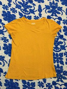 pantaloon Mustard Tee