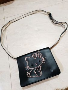 Hello Kitty Cross Body Bag
