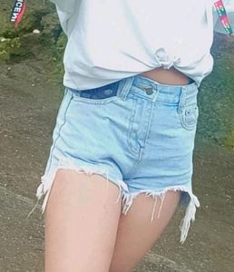 Denim Women Shorts!! 🥳Fixed Price