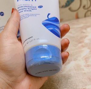 Plum Rice Water &amp; Niacinamide Face Wash