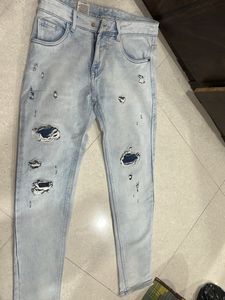 DENIM JEANS