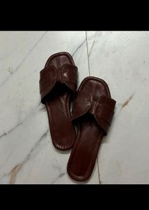 Brown Flats ❤️