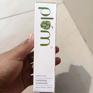 GREEN TEA MATTIFYING MOISTURIZER
