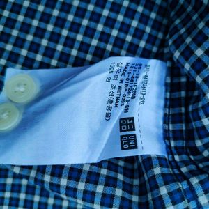 Uniqlo Shirt