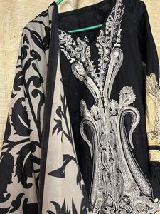 Pakistani Drss