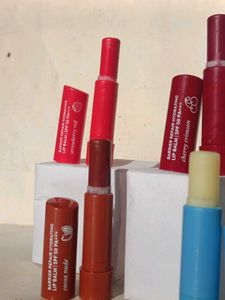 dot and key 4 lipbalm