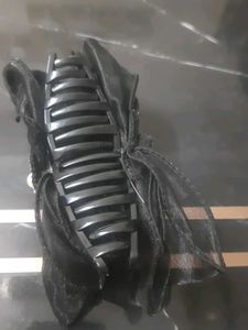 Elegant Black Hair Clip